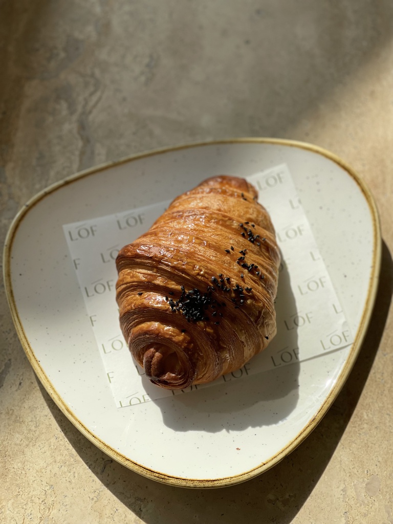 Honey and cheese croissant